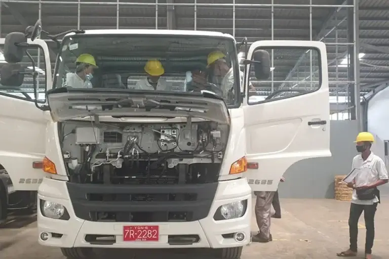 Yoma Heavy Equipment News Eco-Driving Training Image